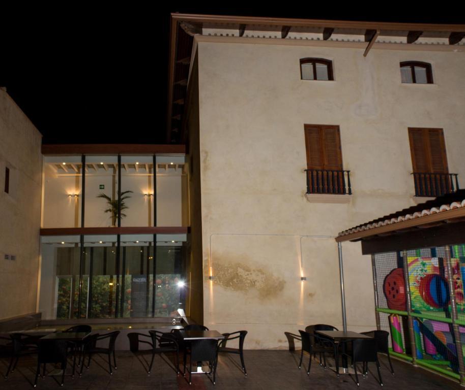 Hotel-Restaurante Casa Blava Alzira Exterior foto